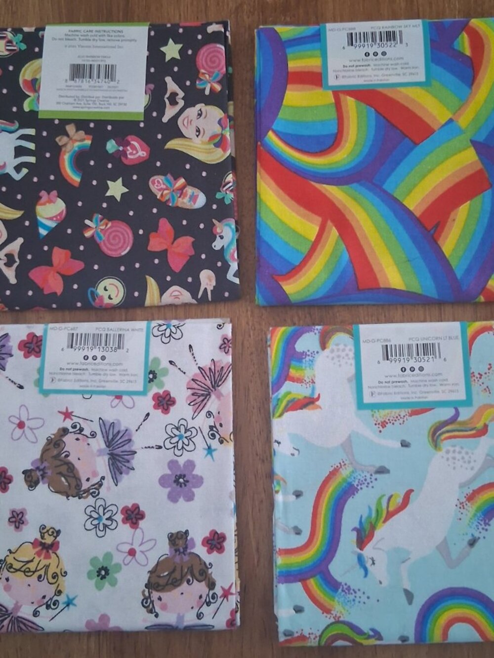 Lot of 4 Create It! Fat Quarter Fabric Bundles - Picture 2 of 7